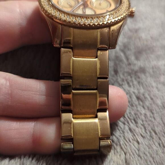 3'Women's FOSSIL "Stella" Multi-Function Gemmed Watches ES-3003, 9105, 8989 - Picture 7 of 17